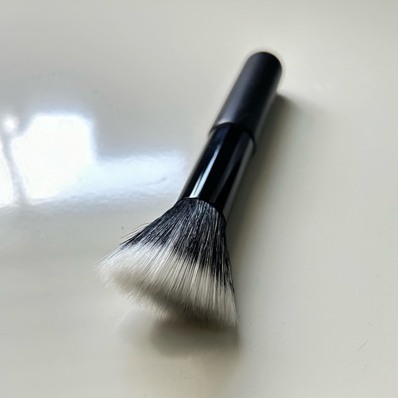 NWT New With Tag Étude House duo fiber brush - Picture 6 of 7